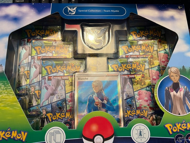 Pokemon GO Special Collection [Set of 3]